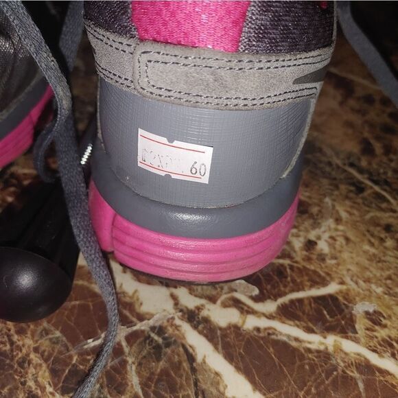 Nike women's Dual fusion St 2 running shoes gray size 8.5. A60 - Picture 11 of 11